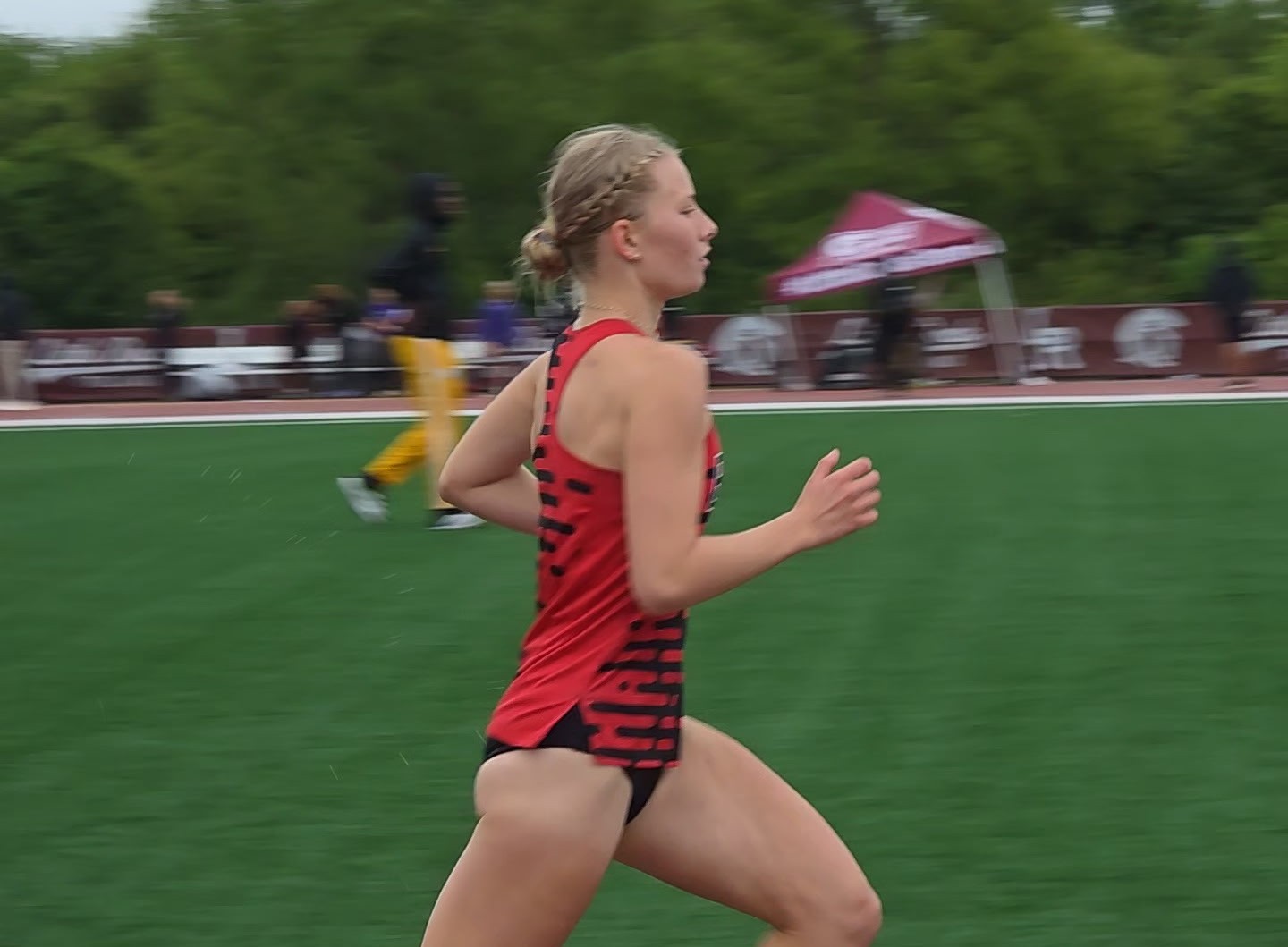 Ladies Finish Eighth at UALR
